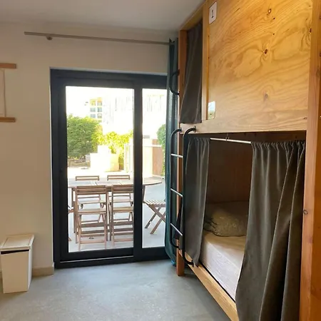 Hostel Wot Surf Social *