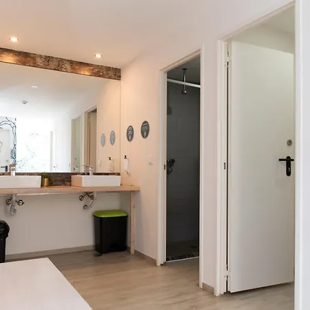 Ostello Wot Surf Social *