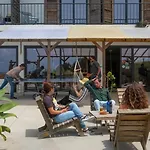 Albergue Wot Surf Social