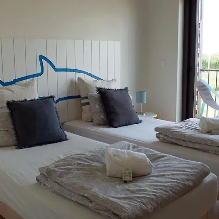 Wot Surf Social * Ericeira