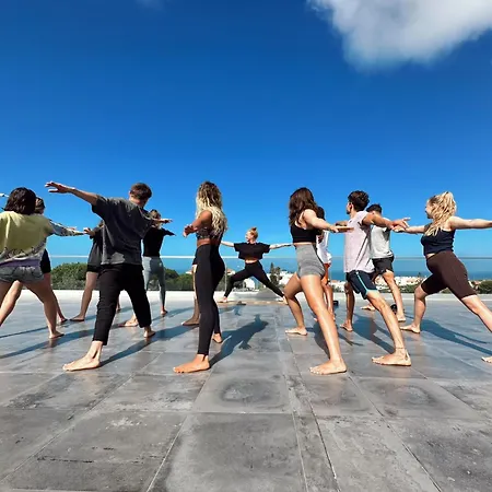 Auberge de jeunesse Wot Surf Social