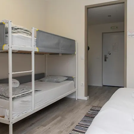 Wot Surf Social Hostel Ericeira