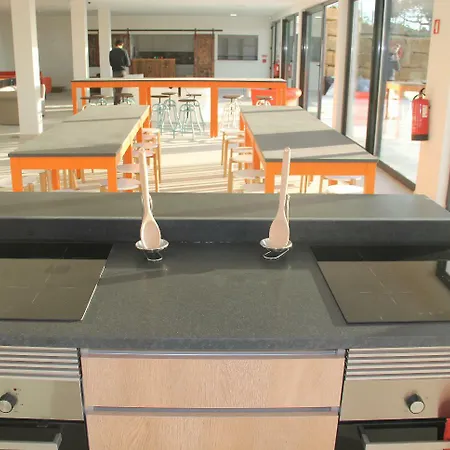 Auberge de jeunesse Wot Surf Social