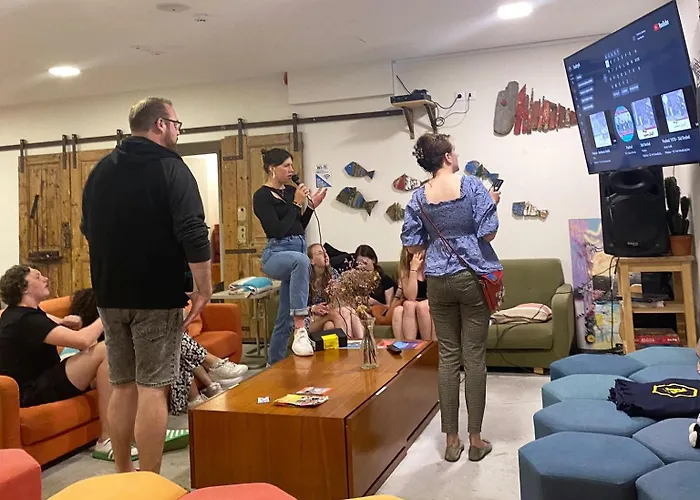 Wot Surf Social Albergue Ericeira