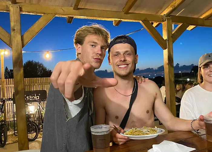 Albergue Wot Surf Social