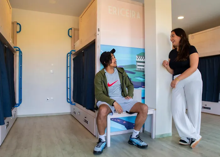 Wot Surf Social Hostal Ericeira