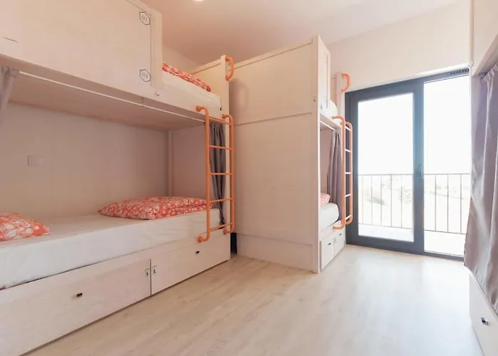 Wot Surf Social Hostal