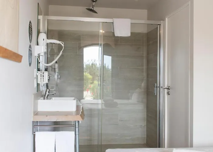 Wot Surf Social Hostal Ericeira