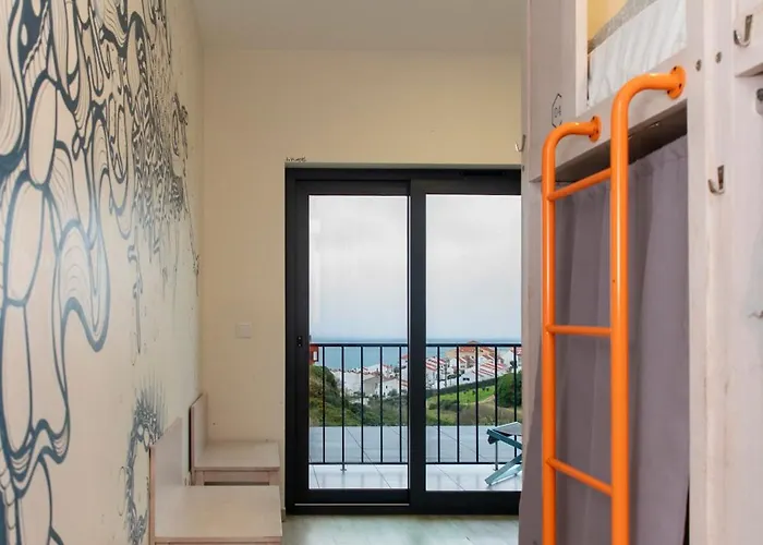 Hostal Wot Surf Social *